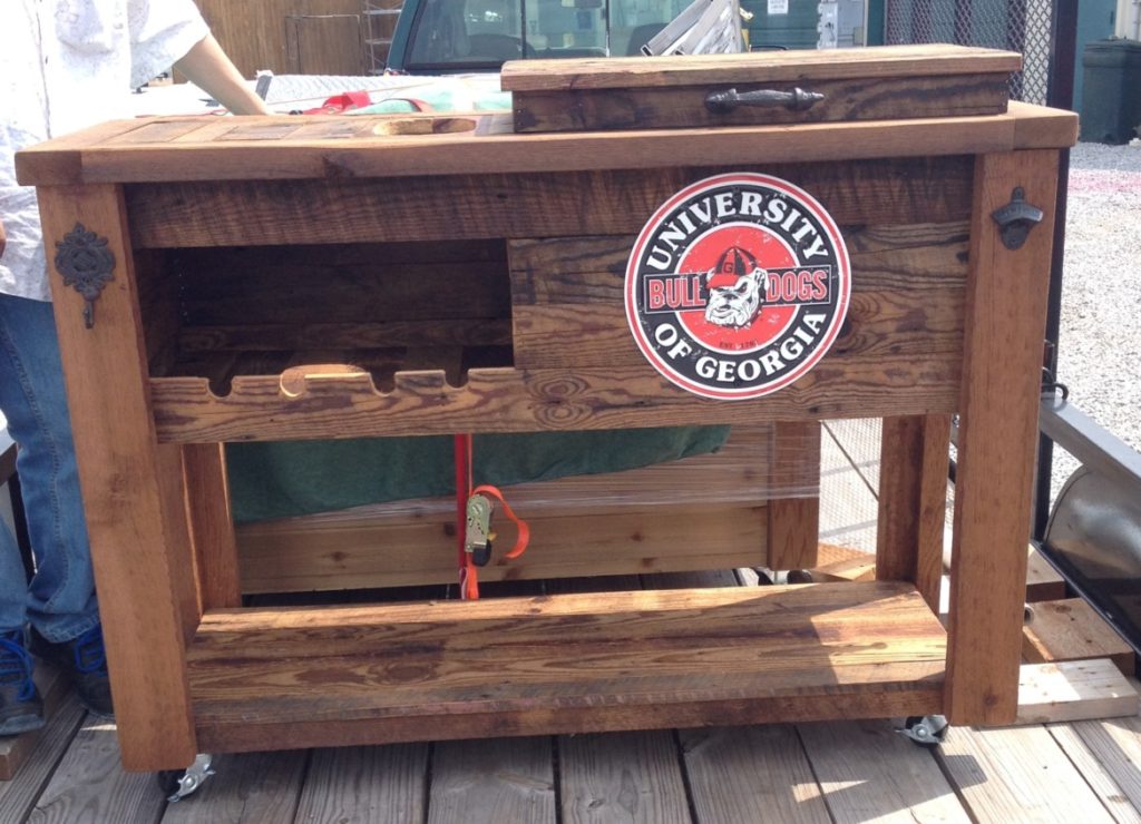 bar-cart-wine-rack-with-ice-chest-outdoor-rolling-bar-team-logo